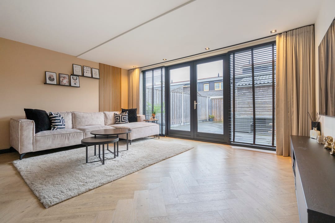 Foto 2 van Lisboa 69