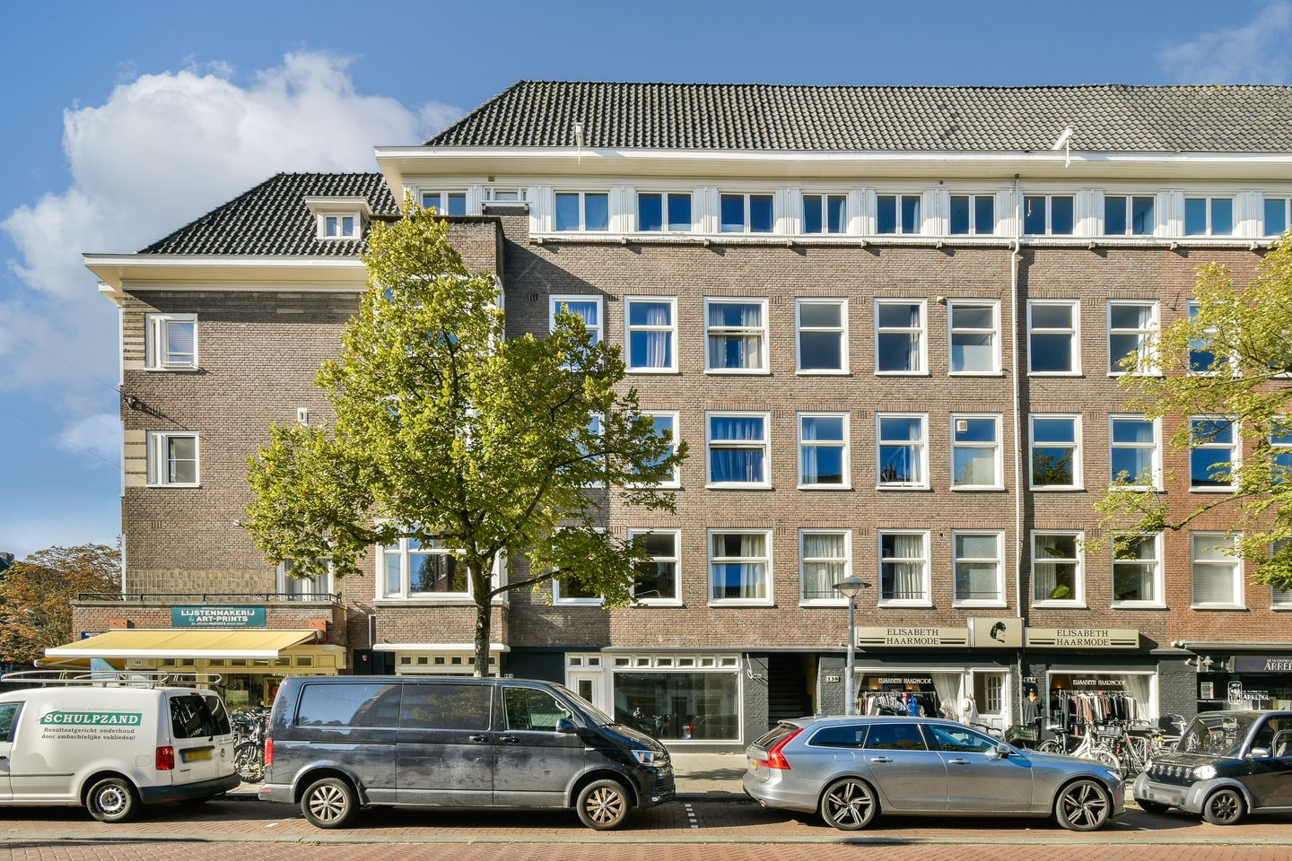 View photo 1 of Maasstraat 142