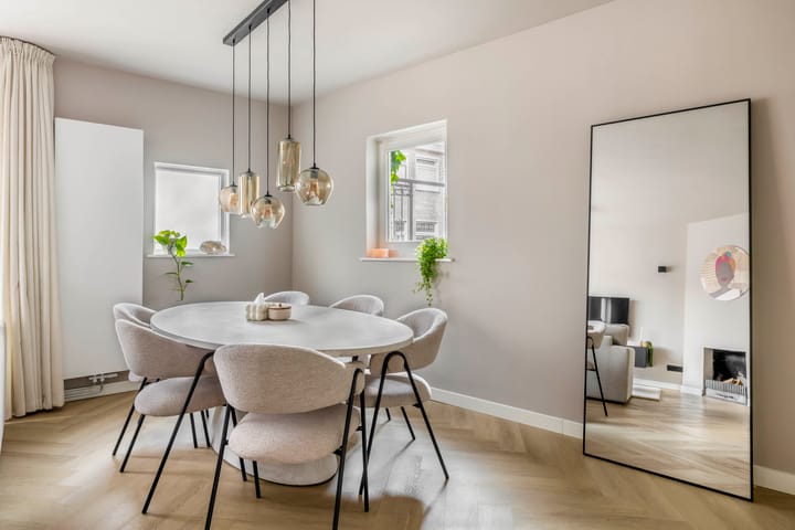 Photo 11 of Doctor van Beurdenstraat 4