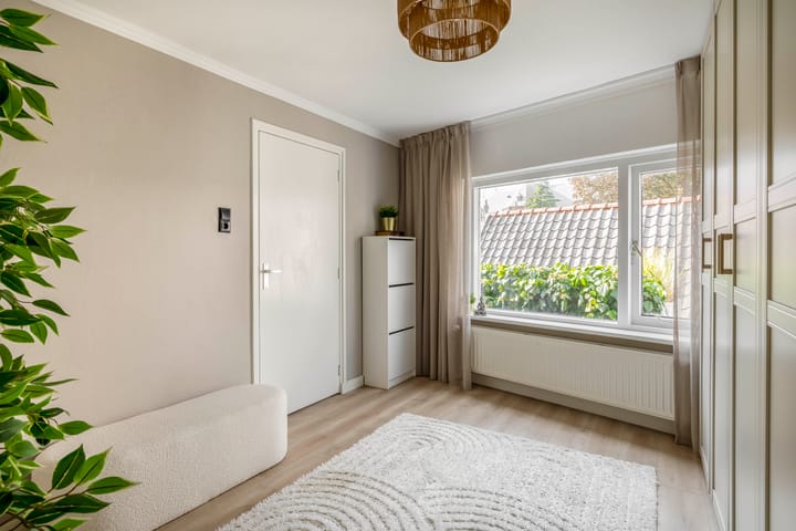 Photo 32 of Doctor van Beurdenstraat 4