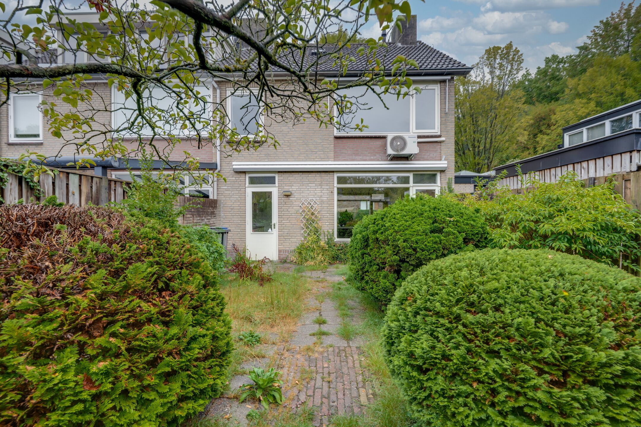 Photo 30 of Rembrandt van Rijnstraat 38