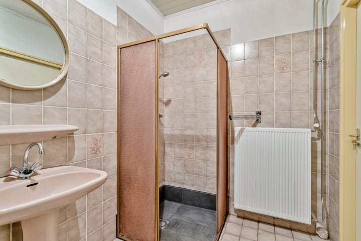 Photo 20 of Achtmaalsebaan 57