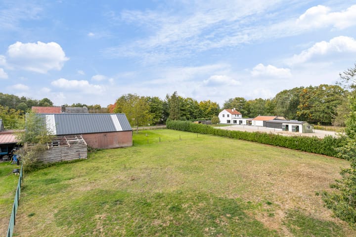 Photo 27 of Achtmaalsebaan 57