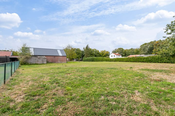 Photo 28 of Achtmaalsebaan 57