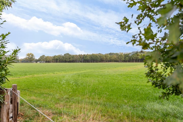 Photo 36 of Achtmaalsebaan 57