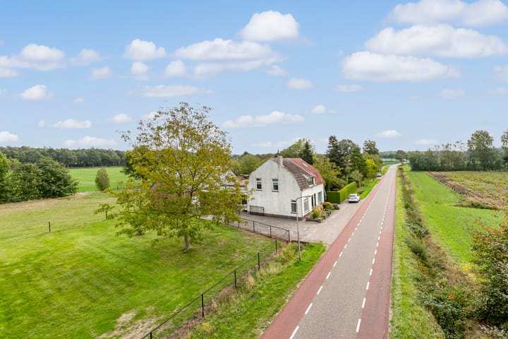 Photo 41 of Achtmaalsebaan 57