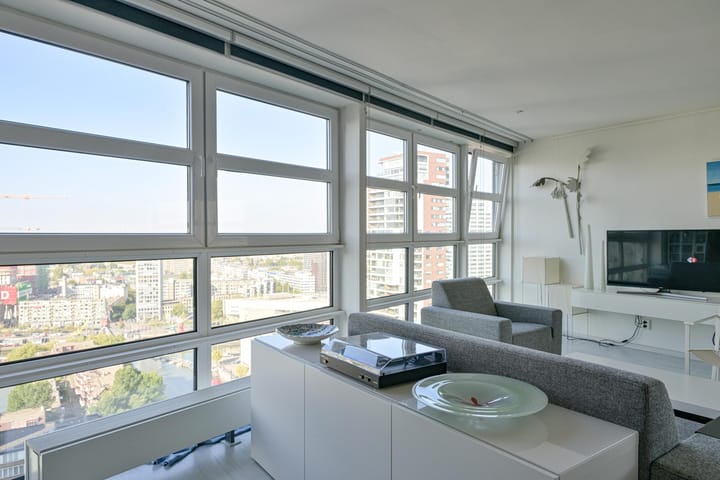 Photo 5 of Wijnbrugstraat 293