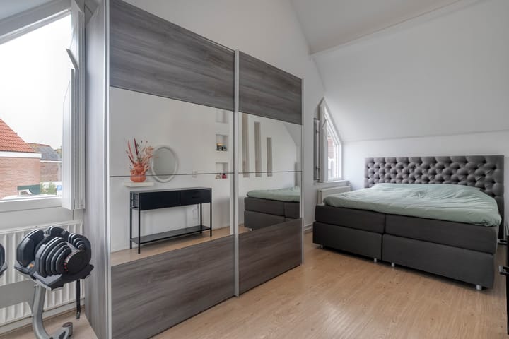 Foto 28 van Snavel van Emekamp 42