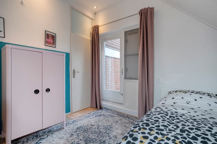 Foto 33 van Snavel van Emekamp 42