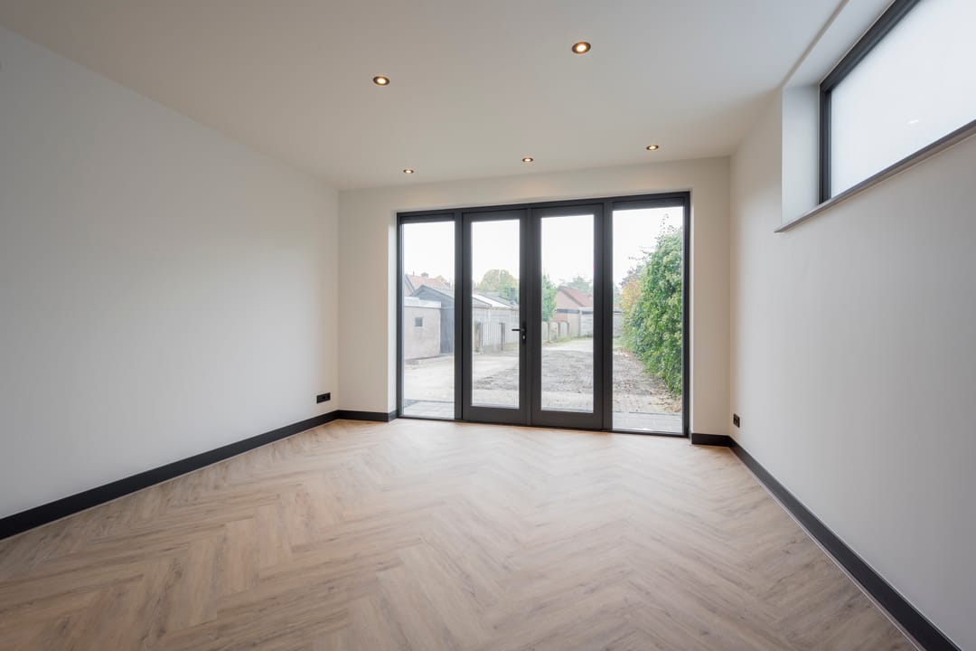 Photo 7 of Van Tuyllstraat 8-B