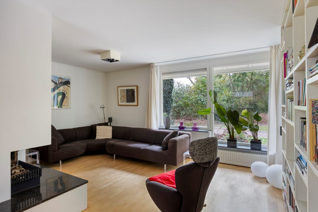 Photo 2 of Zwaanwijk 6