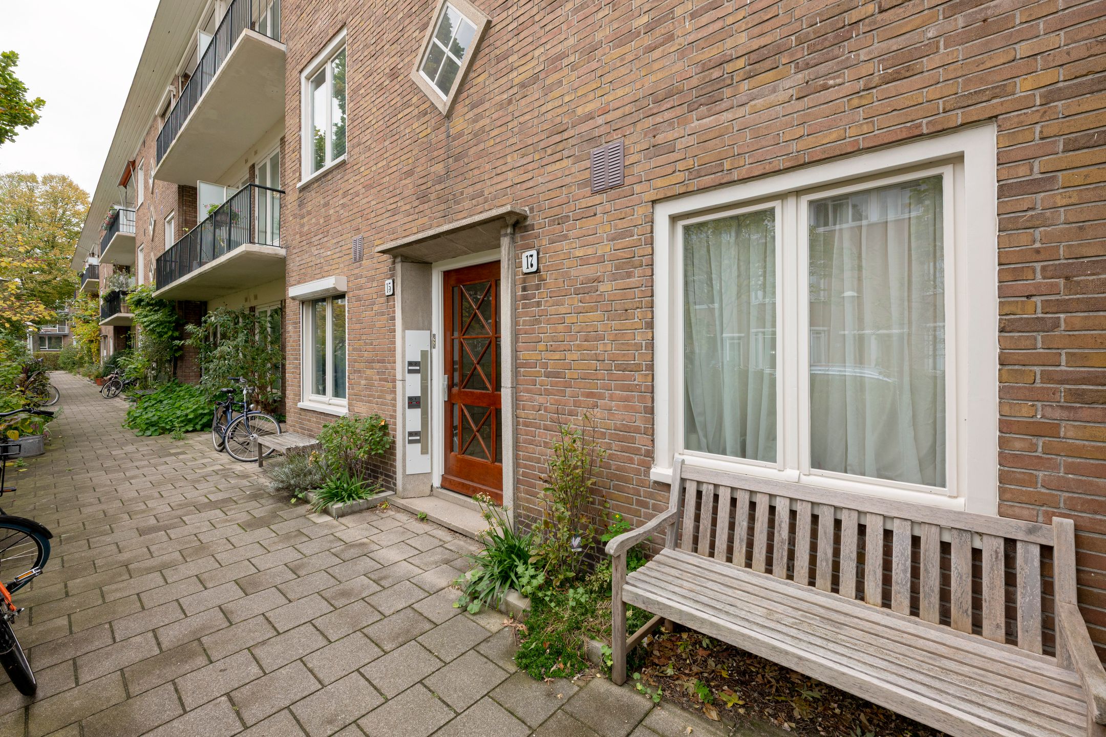 Foto 24 van Finsenstraat 17-1