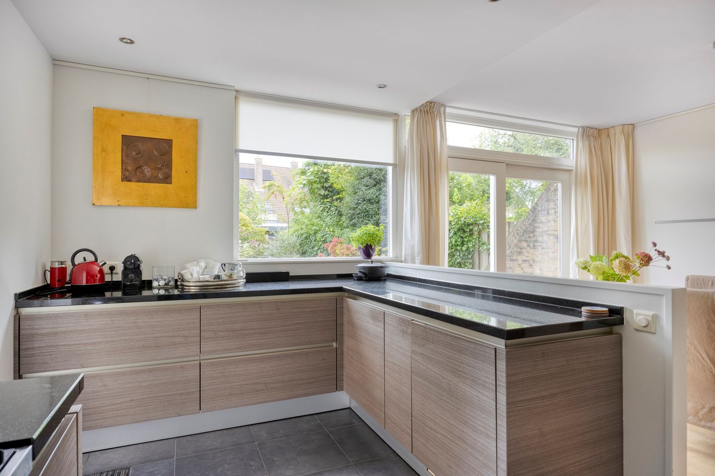 Photo 14 of Zwaanwijk 6