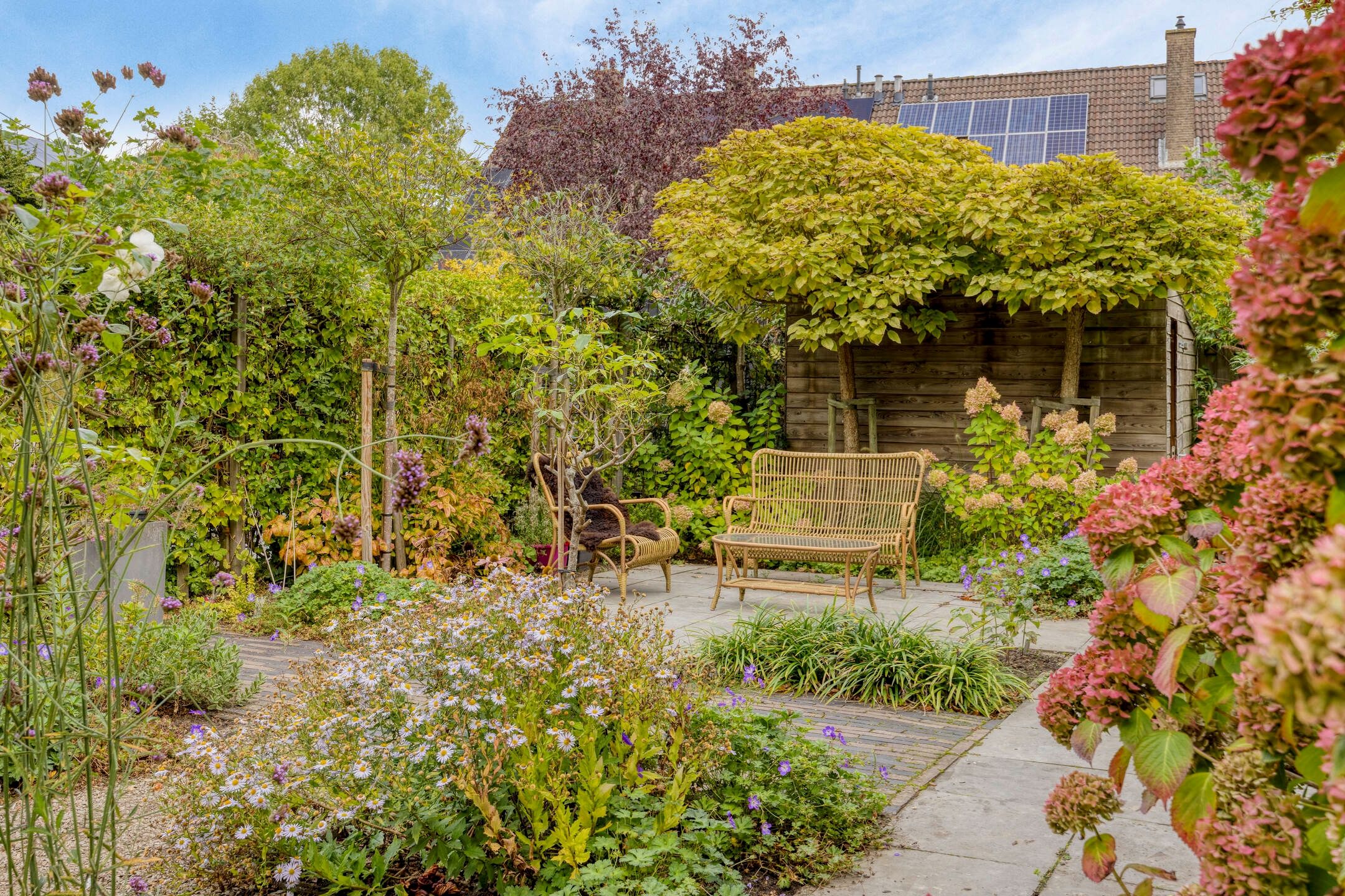 Photo 18 of Zwaanwijk 6