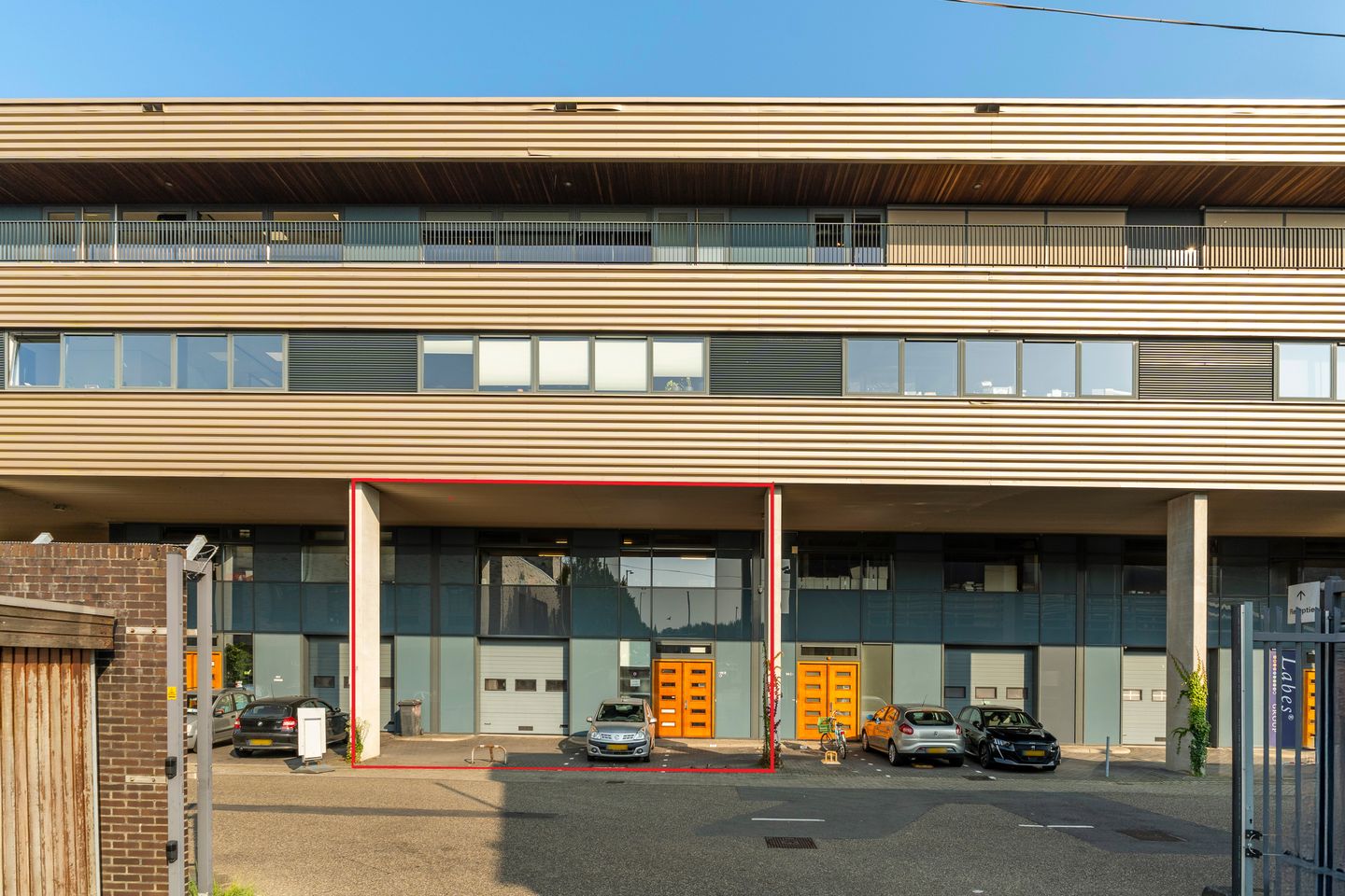 View photo 1 of Cruquiusweg 96-B