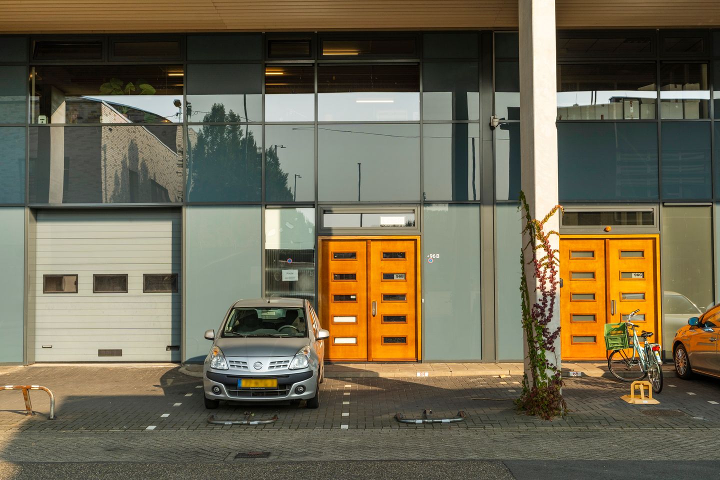 View photo 2 of Cruquiusweg 96-B