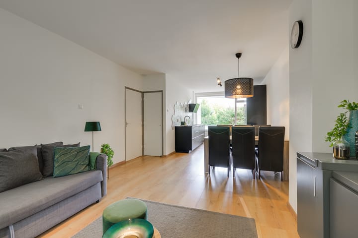 Photo 12 of Burgemeester Caan van Necklaan 197