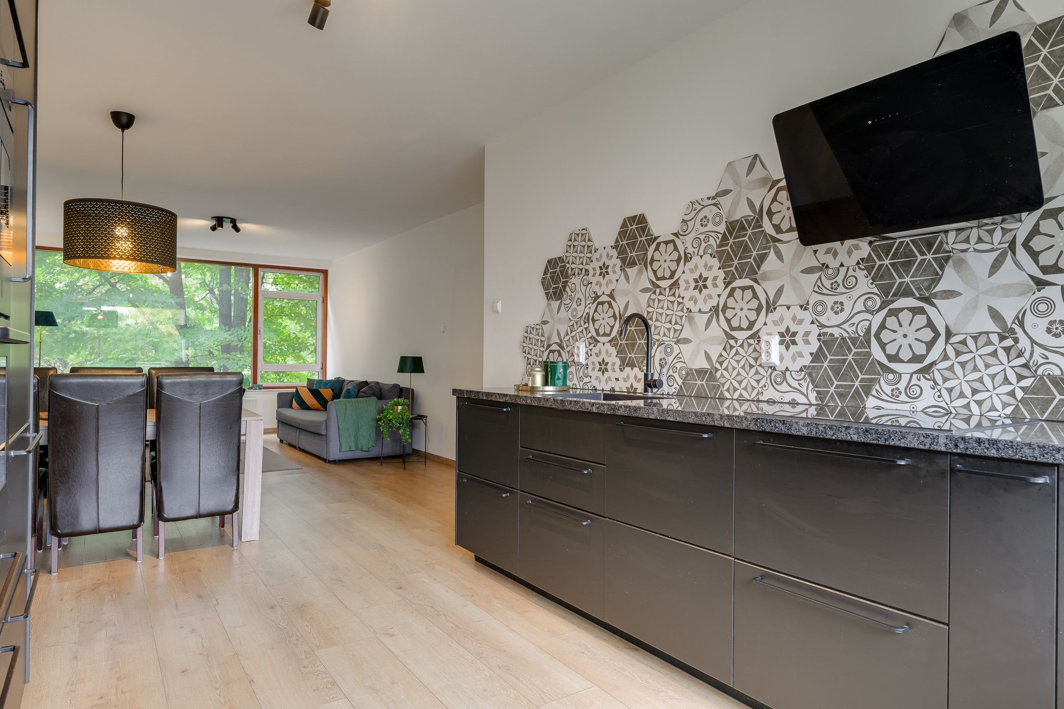 Foto 15 van Burgemeester Caan van Necklaan 197