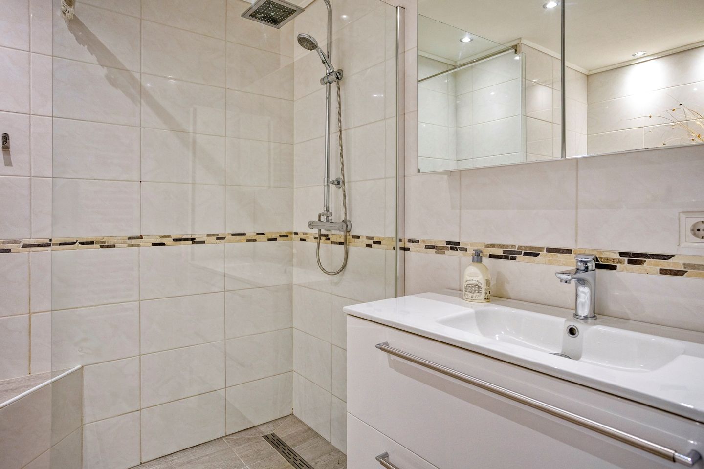 Foto 19 van Menno ter Braakstraat 26