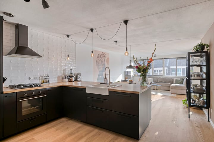 Photo 16 of Trouwlaan 19-03