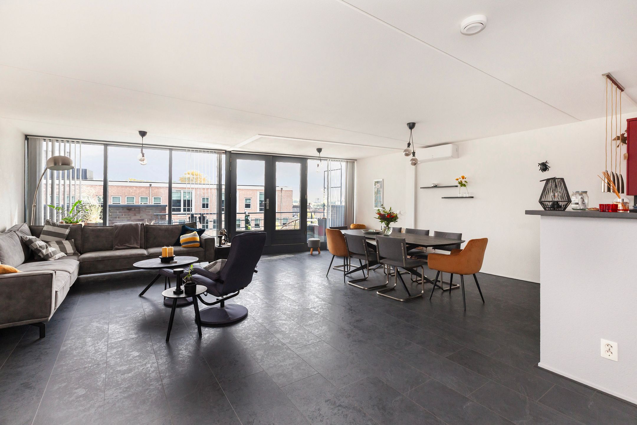 Foto 6 van Raadhuisplein 59