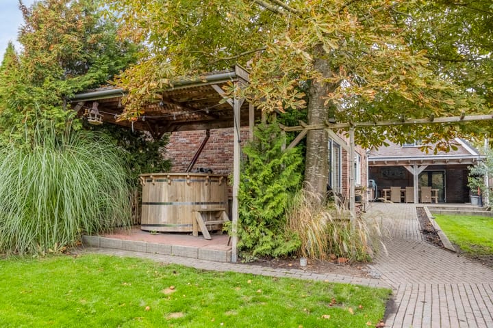 Foto 40 van Langestraat 261