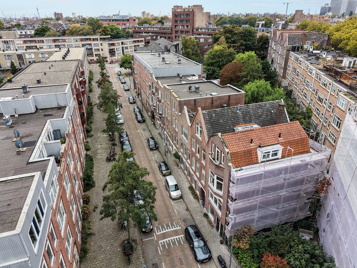 Foto 46 van Rauwenhoffstraat 13-B