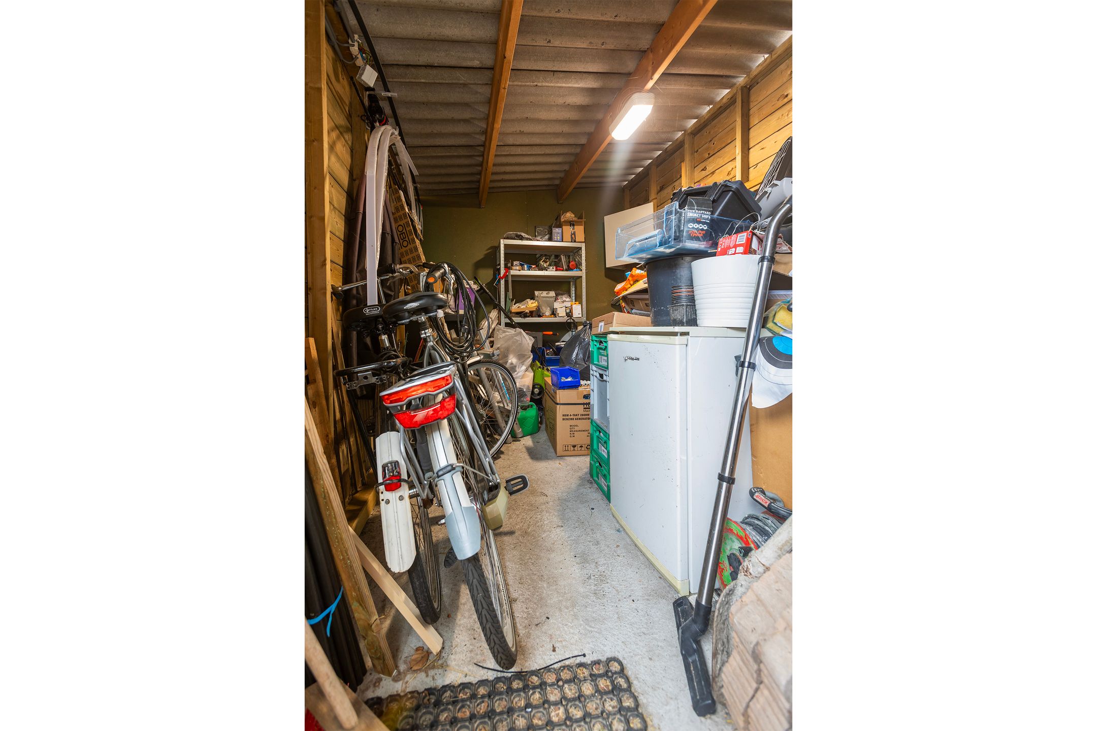 Photo 27 of Brancusistraat 44