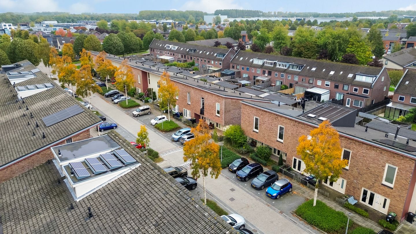 Photo 44 of Brancusistraat 44