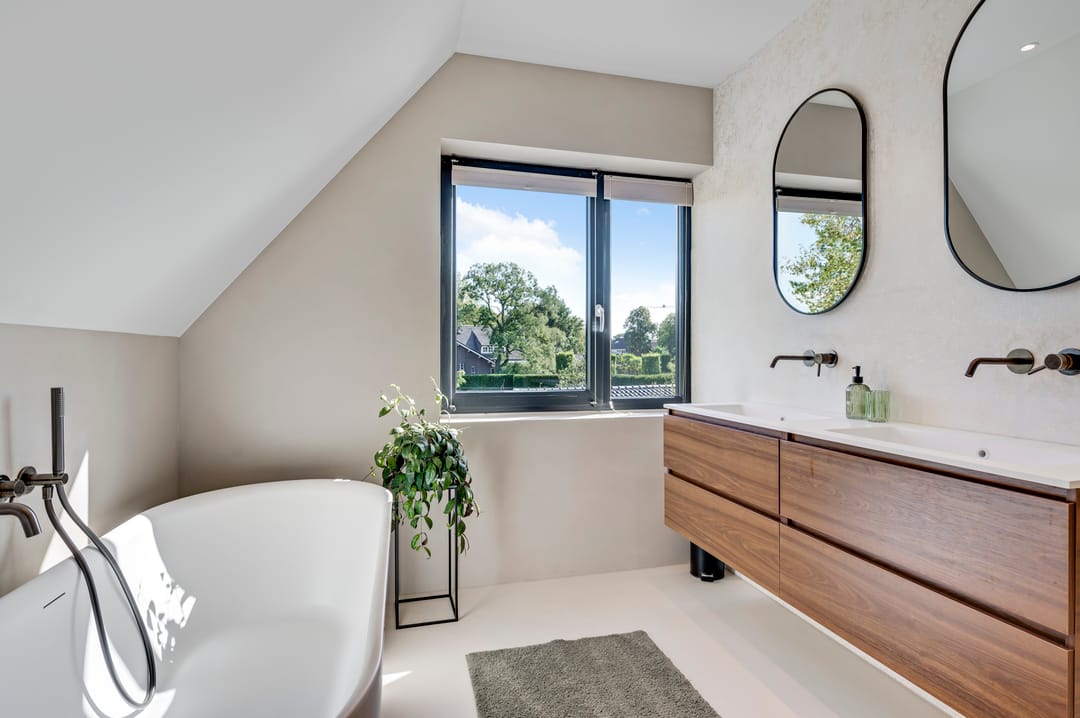 Photo 38 of Lewieze 30