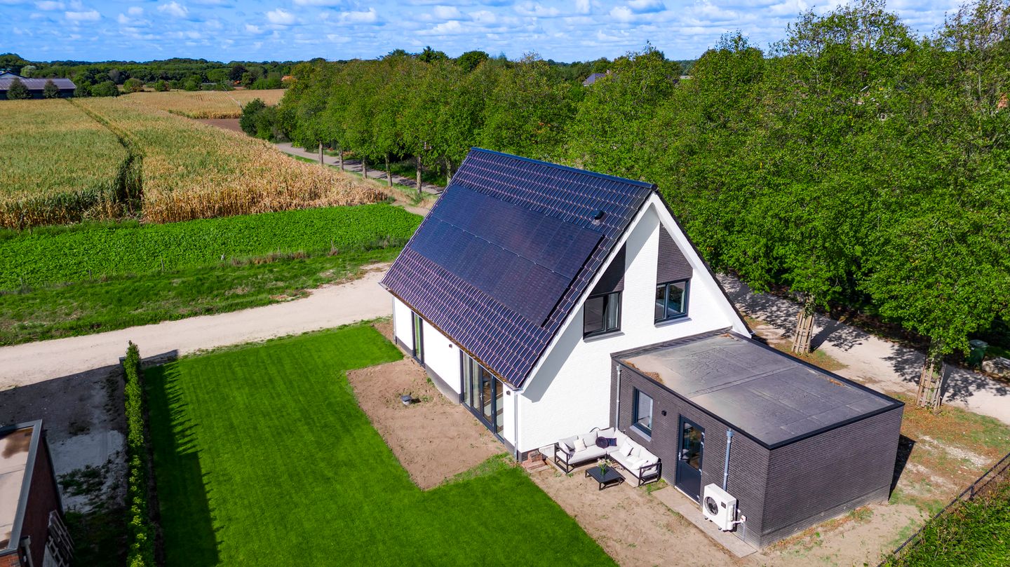 Photo 49 of Lewieze 30