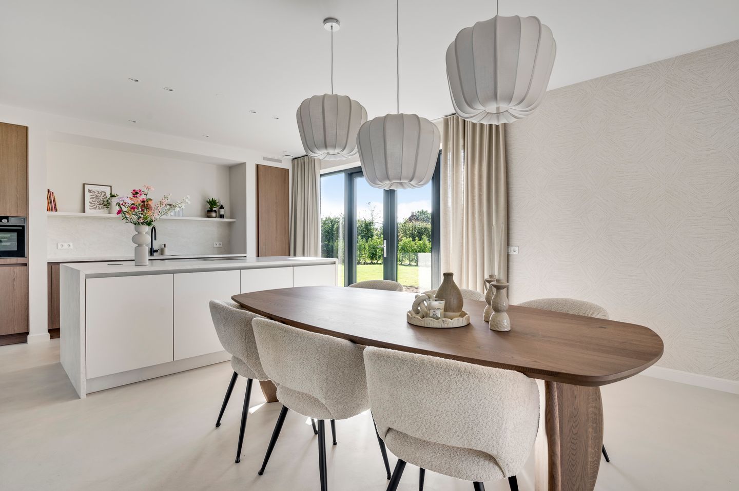 Photo 10 of Lewieze 30