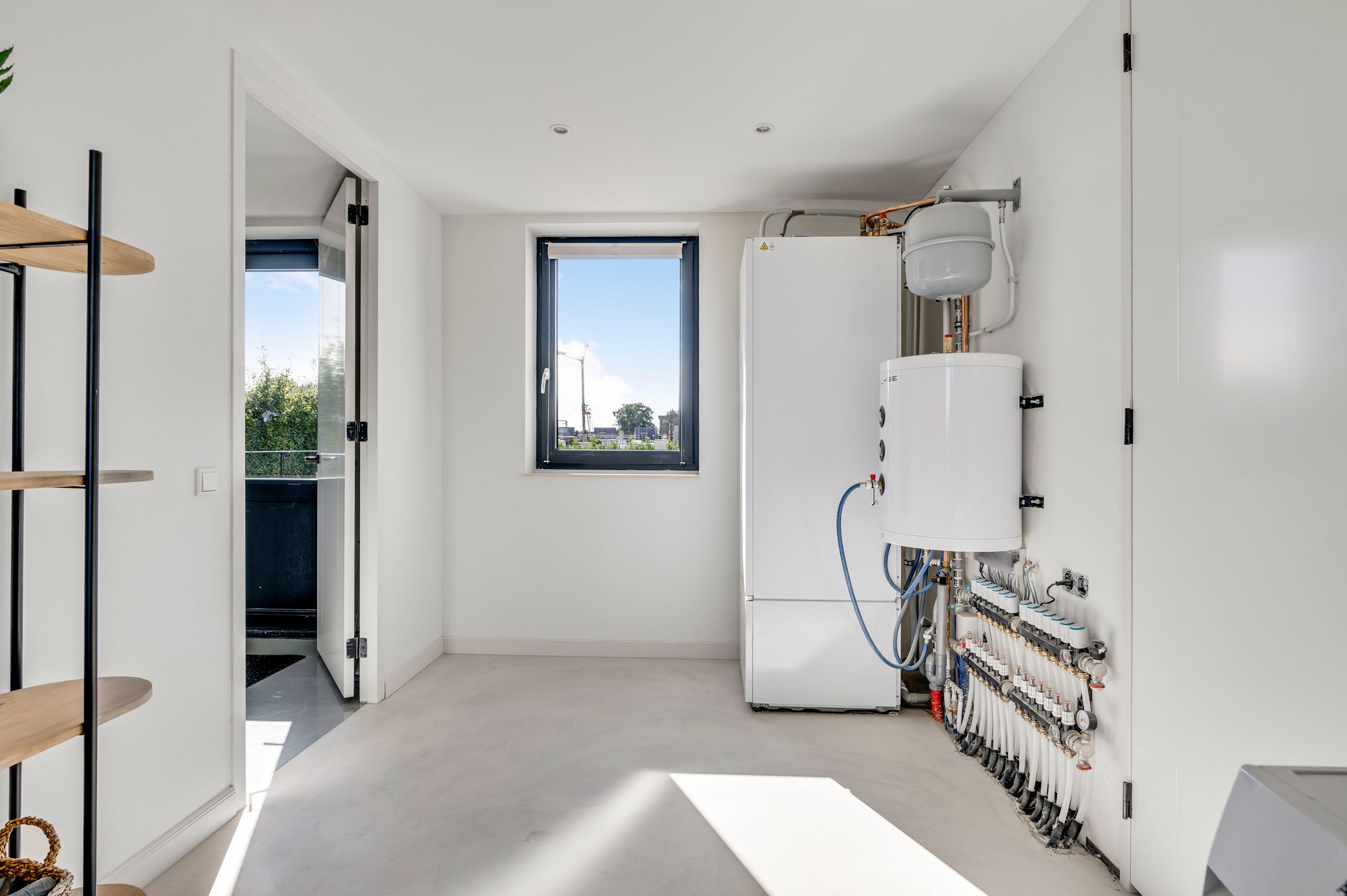 Photo 24 of Lewieze 30