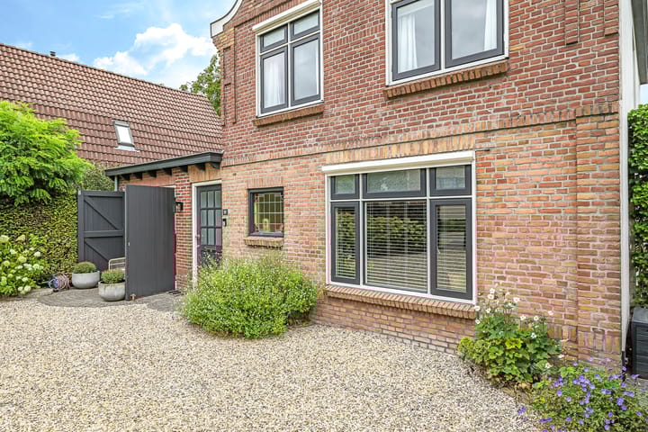 Foto 9 van Flierenhofstraat 19