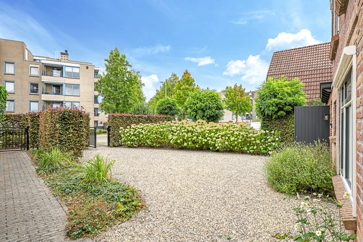 Foto 8 van Flierenhofstraat 19