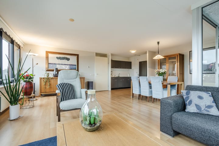 Foto 17 van Elzenmos 74