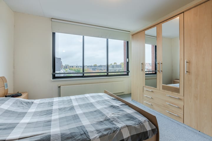 Foto 25 van Elzenmos 74