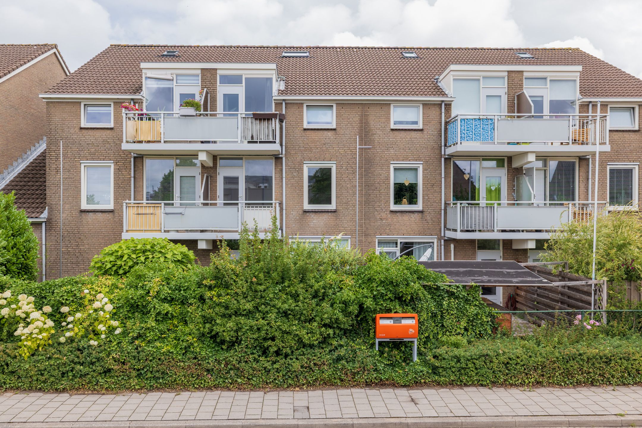 Veenburg, 105, Sassenheim, 2171DW, Zuid-Holland, Nederland 105 