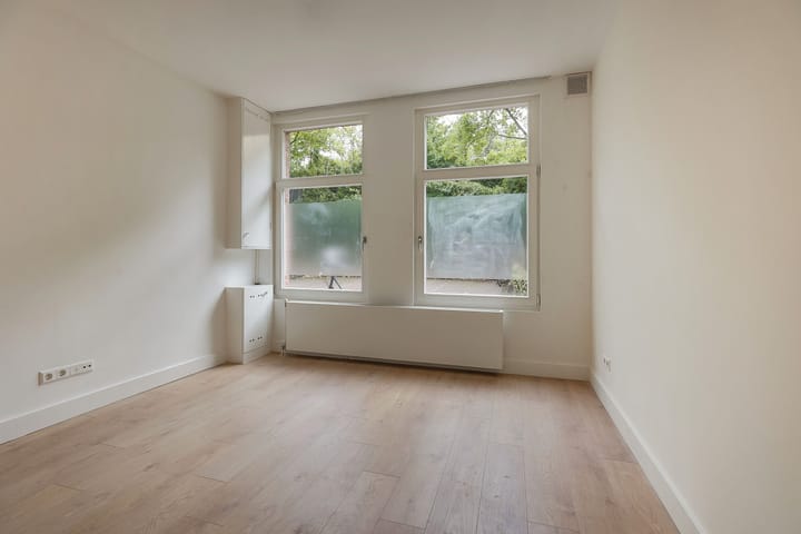 Photo 3 of Zaanstraat 45