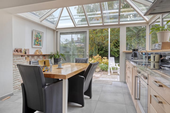 Foto 10 van Weststraat 4