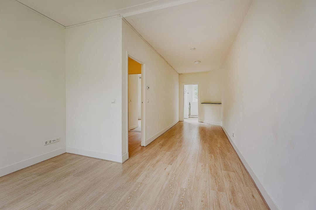 Photo 8 of Zaanstraat 46