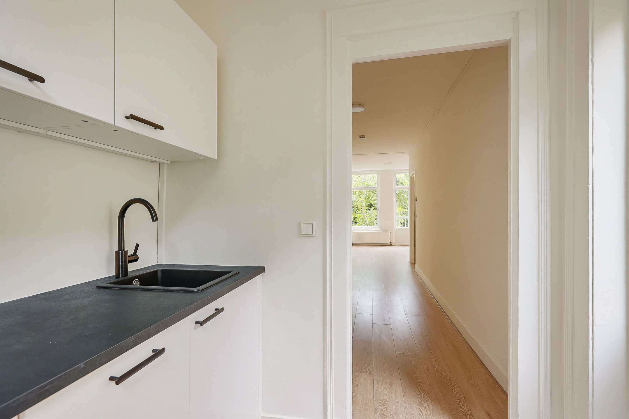 Photo 15 of Zaanstraat 46