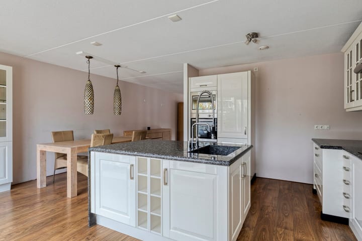 Foto 16 van Bovendeks 15