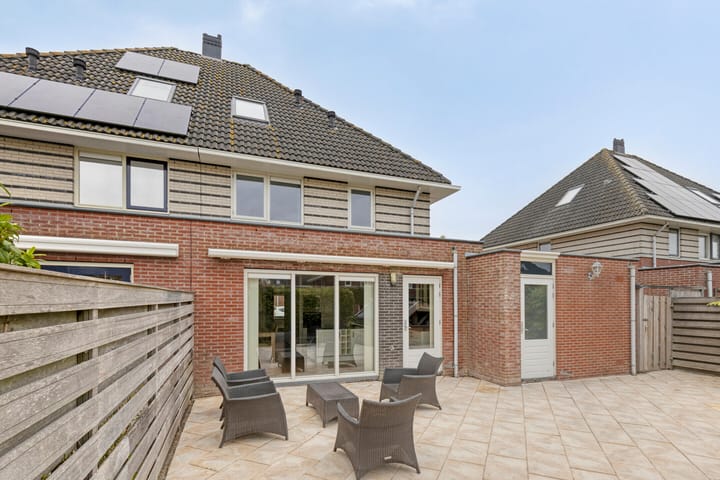 Foto 32 van Bovendeks 15