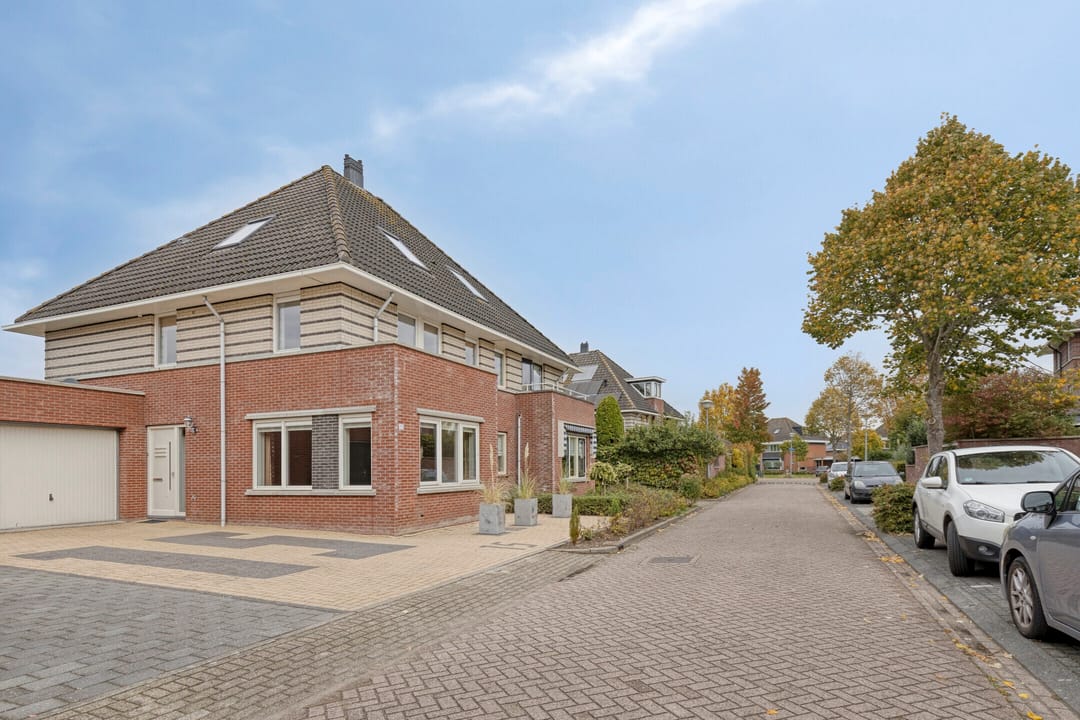 Foto 43 van Bovendeks 15