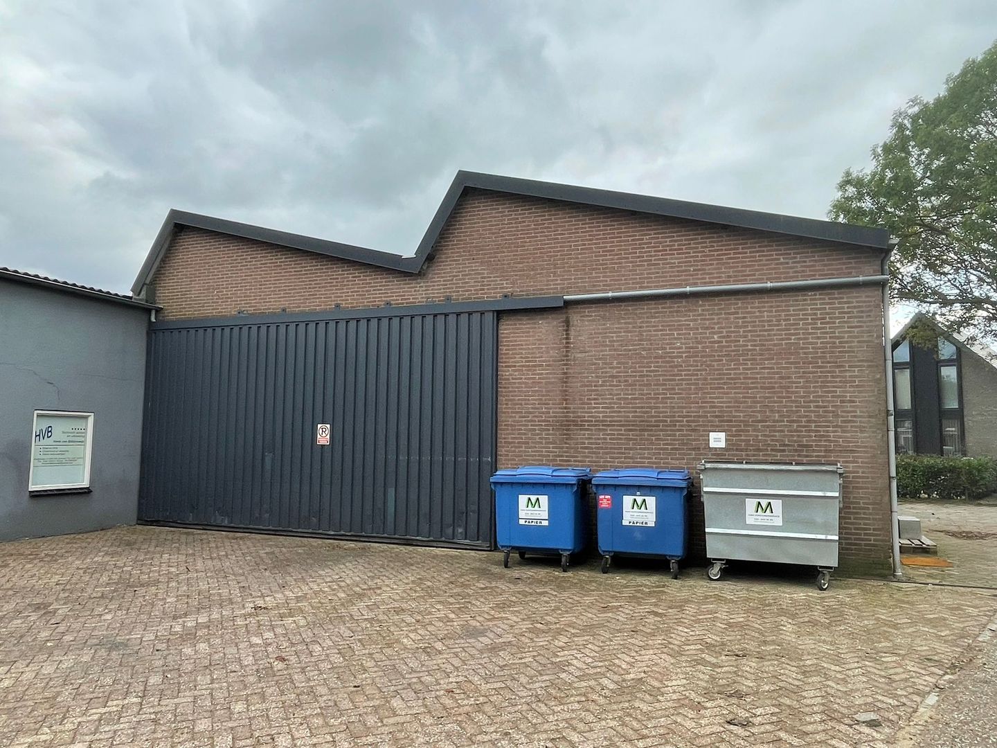 View photo 1 of Plakstraat 3