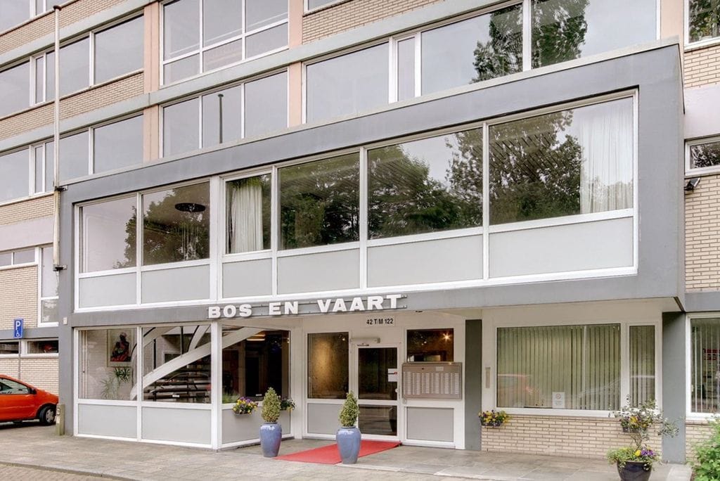 Photo 24 of Bos en Vaartlaan 72