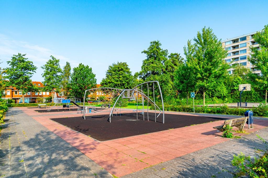 Photo 32 of Bos en Vaartlaan 72