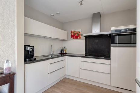 Munsel 139 tertiary image