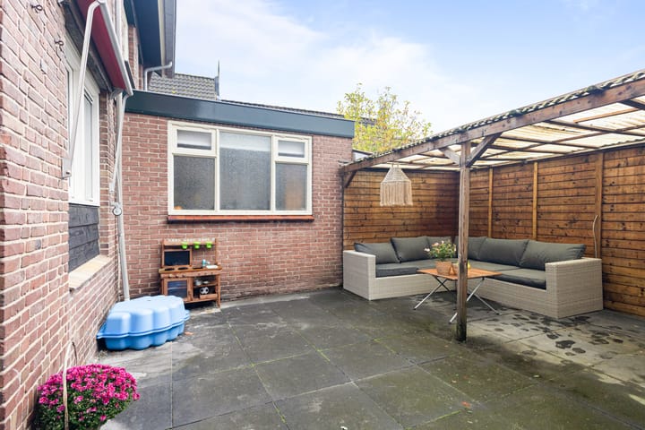 Photo 3 of Zandburen 57